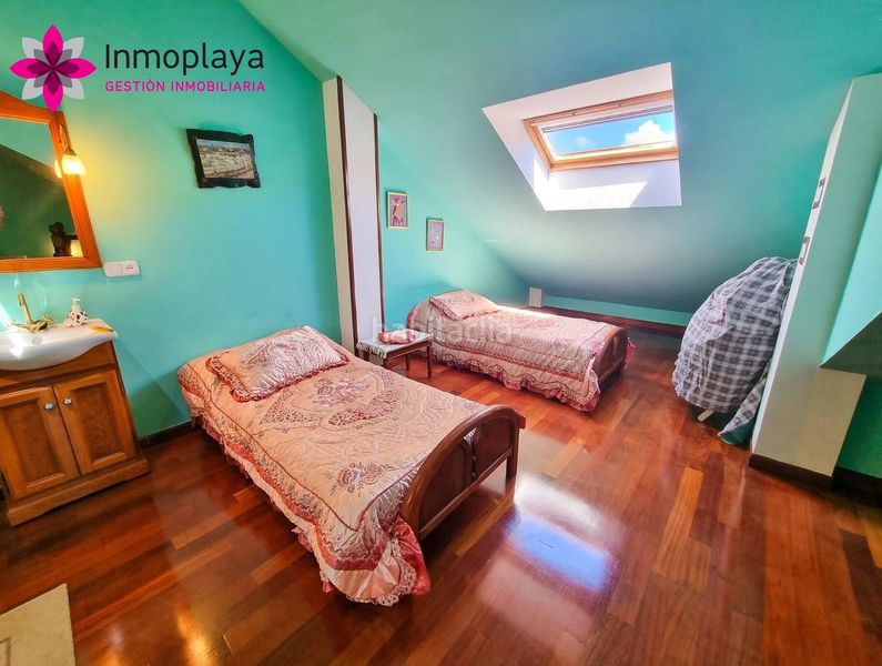 Foto ee2a4701-41d5-4049-8937-9915678333e8. Casa amb calefacció aparcament piscina a Argoños