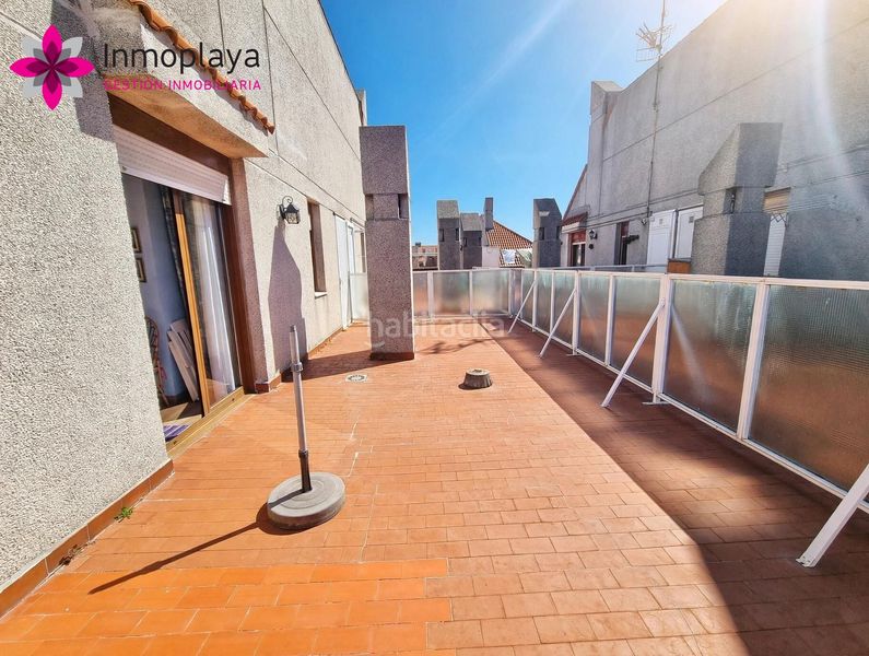 Foto e6d25abd-a466-4c68-b54b-45d0454b8bd5. Àtic amb aparcament a Tregadín Noja