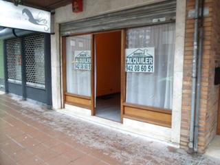 Local Comercial en Avenida Cantabria