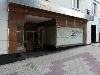 Affitto Locale commerciale in Centro