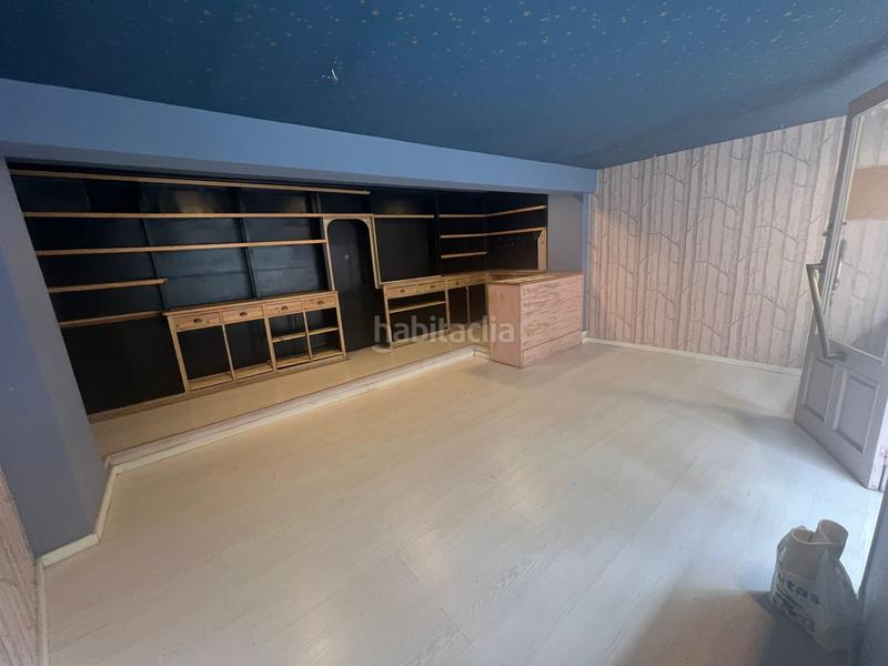 Foto 05554e44-8611-4142-8c6c-e73fbad0359e. Location local commercial dans Centro Torrelavega