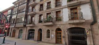 Aparcament cotxe a Centro