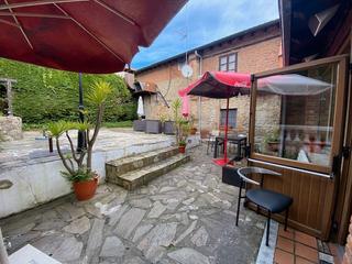 Local Comercial a Barrio queveda 42. Negocio de hostelería en venta