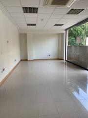 Local Comercial en El Parque - Zapatón