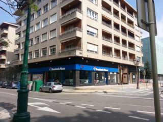 Location Local commercial à Avenida españa 12