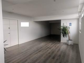 Miete Büro in Avenida la santa cruz 1009