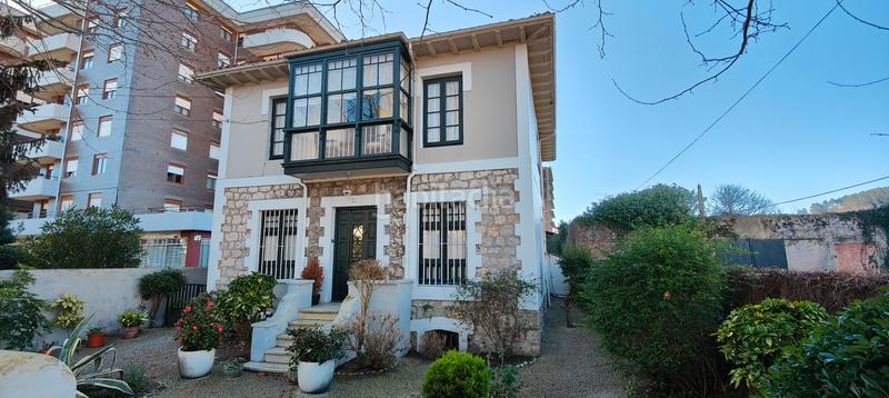 Foto 6e15637d-4e92-469a-98d6-a83210377c95. Chalet in paseo de julio hauzeur 31 in Cerezo - Aspla - Torres Torrelavega