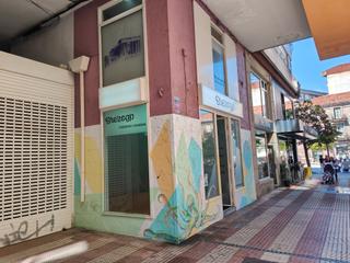 Local Comercial en Bulevar Luciano Demetrio Herrero 9