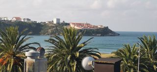 Apartament a Paseo de la marina española 10. Primera línea de playa en suances – vistas espectaculares a la c