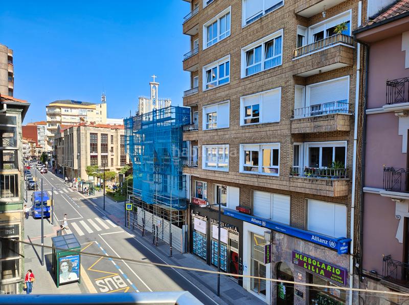 Foto 56888cef-b15f-47cd-b101-af1fc316b871. Appartement dans calle julián ceballos 8 dans Centro Torrelavega