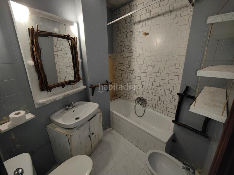 Foto e880672a-7ce6-46bf-9f9e-ecbe14bb6049. Appartement dans calle julián ceballos 8 dans Centro Torrelavega