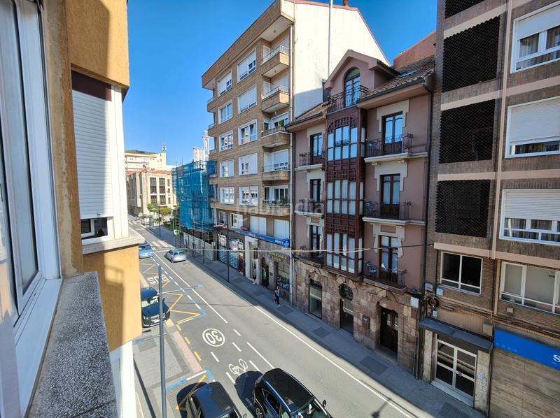 Foto 3f45ce6c-f833-422a-9831-eb55f0c7ac31. Pis a calle julián ceballos 8 a Centro Torrelavega