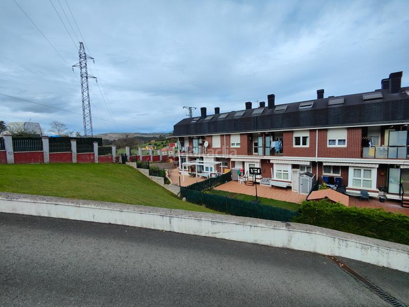 Foto 2407e6fc-947b-4828-ac97-f230519b791b. Dúplex a barrio quijas 99a a Reocín