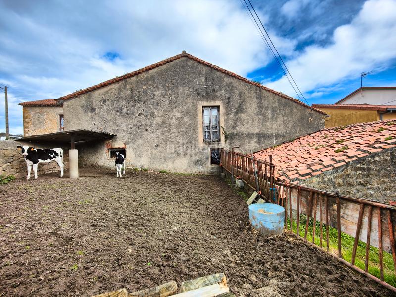 Foto 2ccabc27-be67-4a6f-bdb4-02326d6bf795. Mas dans barrio yuso 10 dans Santillana del Mar