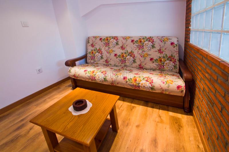 Foto f99347dd-bff9-46e6-9f17-249e00a21e53. Apartament a calle río 8 a Santillana del Mar