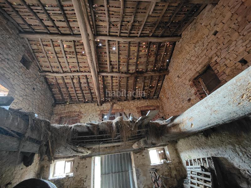 Foto 81661dd0-62e2-4a77-af3a-eda508e58242. Masia a barrio yuso 9 a Santillana del Mar