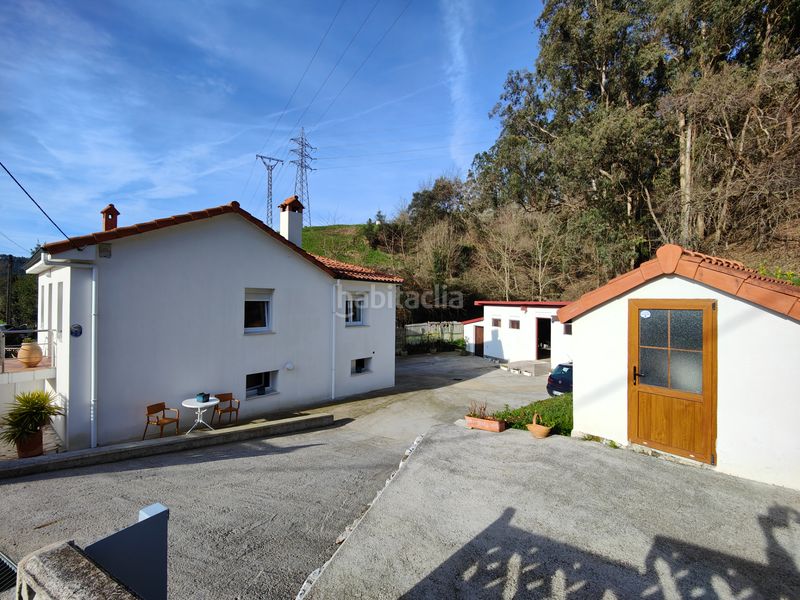 Foto c0715982-c83c-451c-a099-195d3a89f70a. Casa a barrio ganzo 253 a Cerezo - Aspla - Torres Torrelavega