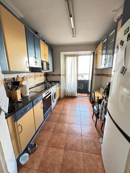 Foto b4a7429c-3866-4276-89a0-6fb2a69a78cc. Piso en Centro Castro - Urdiales