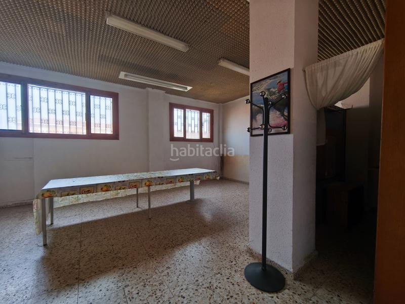 Foto 04a25fe5-05d7-4b53-b9e7-7a653db0549d. Local comercial a Alisal - San Román Santander
