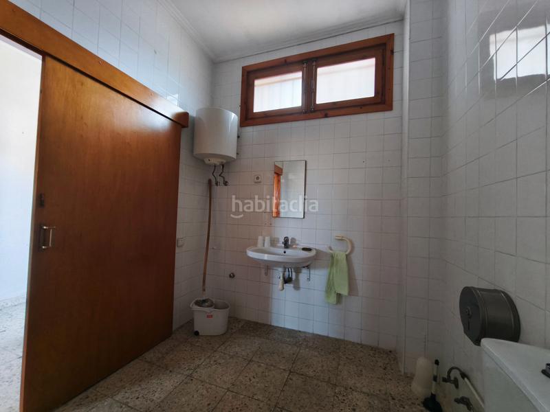 Foto 3ea3adee-75ba-4b6d-ac99-dec98664f262. Local comercial a Alisal - San Román Santander
