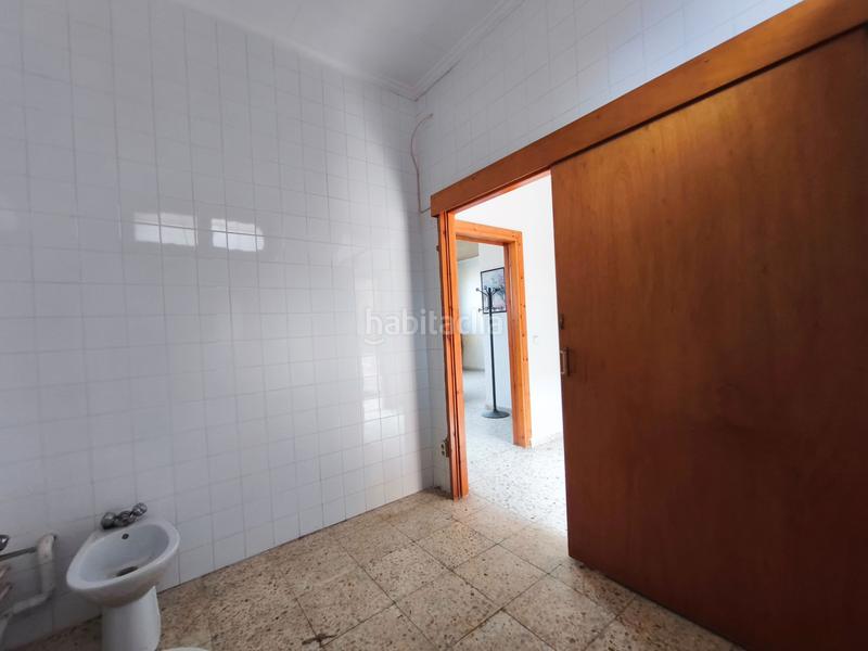 Foto 495069bc-35e1-451f-919e-d529cfc885f3. Local comercial a Alisal - San Román Santander