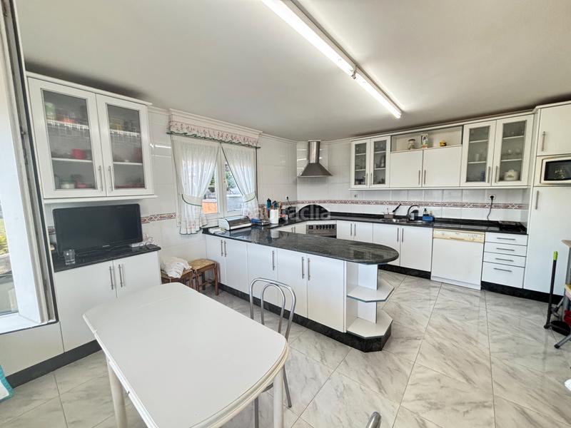 Foto a7da1d34-552b-40cb-90ab-2b17765320f4. Chalet avec chauffage parking dans Parbayón Piélagos