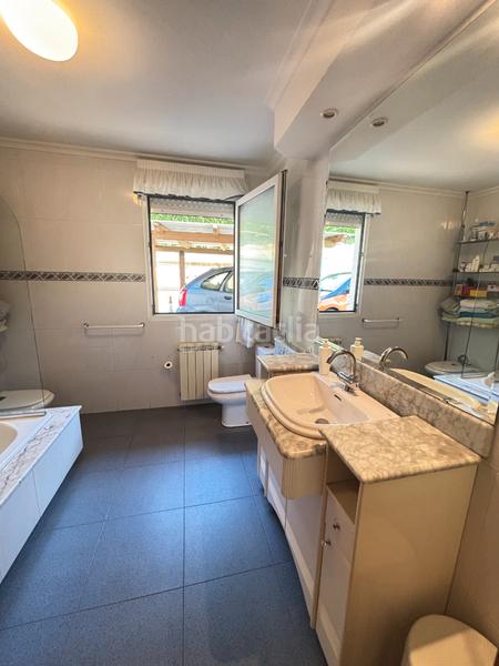 Foto ab6fad0e-5a35-450d-a713-61b8ef263d92. Chalet avec chauffage parking dans Parbayón Piélagos