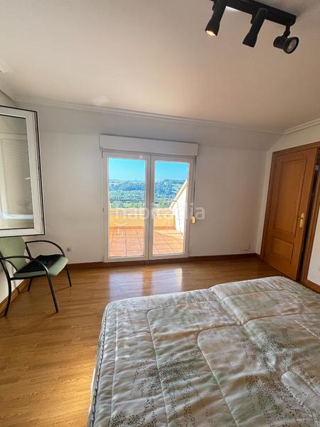 Foto b39a5dab-6154-47fa-933b-b1c747fd106d. Chalet avec chauffage parking dans Parbayón Piélagos