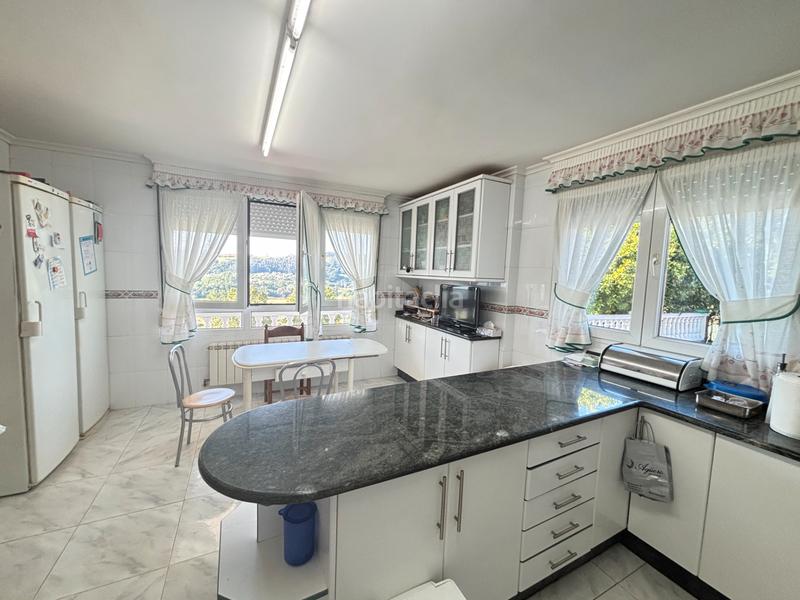Foto d8853104-6f14-4f6f-87bc-9cc1d58ccec2. Chalet avec chauffage parking dans Parbayón Piélagos