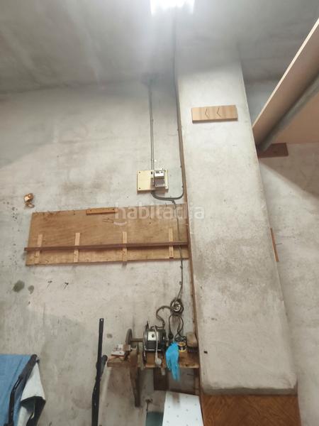 Foto 313559b8-777d-421d-becf-14a511d67168. Local comercial en Los Castros Santander