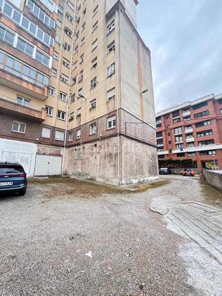 Foto 05863d10-fa26-4103-bcdd-c796a0c0b6ea. Local comercial a Los Castros Santander