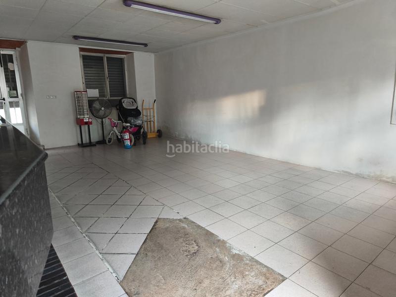 Foto 64a7ba8c-bf49-4a96-9a01-a2a8d347de45. Local comercial a Alisal - San Román Santander