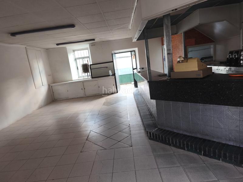 Foto de99a7c8-e8c6-4e4c-83f6-710666df91f5. Local comercial a Alisal - San Román Santander