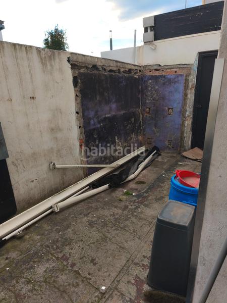 Foto 7a87f6a0-5cfb-43fa-b22a-a6b7b06f652e. Local commercial dans Alisal - San Román Santander