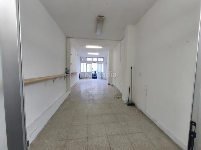 Foto db1e5bf4-f2f8-4b87-982c-a70c6ff4a044. Local comercial en Los Castros Santander