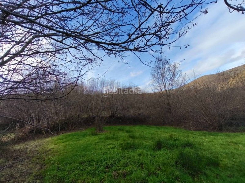 Foto de888ae9-e613-462e-8a2e-7dee52aec01c. Finca rústica a Rionansa