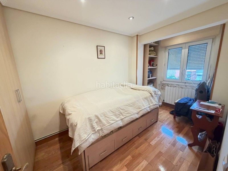 Foto 7fc3ea46-aa4e-4970-b096-8569645d2c46. Pis amb calefacció a Los Castros Santander