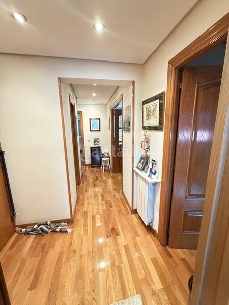 Foto fddf96cf-a5cc-4fd1-a6f1-ac825f203659. Pis amb calefacció a Los Castros Santander