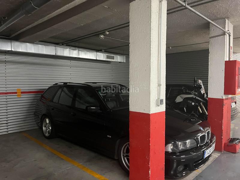 Foto 0bfdf144-4e3d-4bd1-a2c6-ecea7be3c8d0. Car parking in El Parque - Zapatón Torrelavega