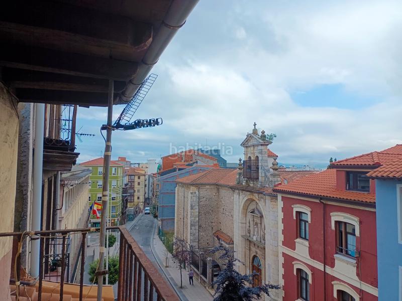 Foto bc7ce82a-e30e-40d8-9c2d-829188a3b310. Building in Numancia - San Fernando Santander