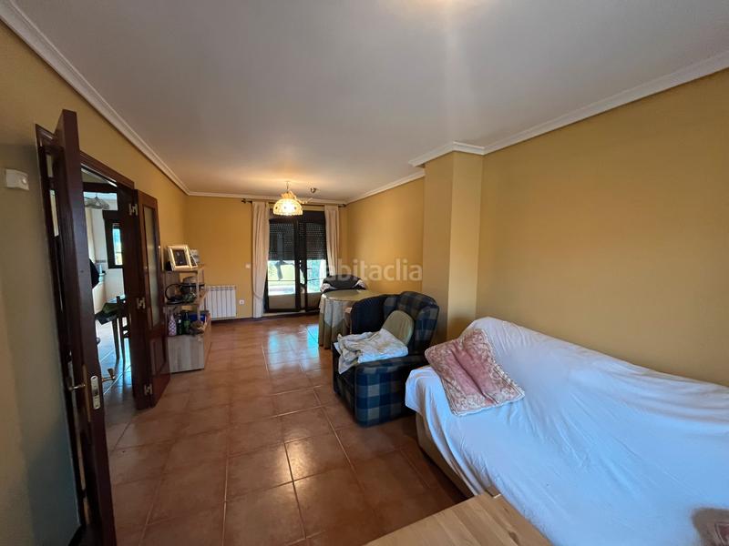 Foto afb911a8-47b6-4328-a8be-abf040d66105. Casa adossada amb calefacció aparcament a Boo Piélagos