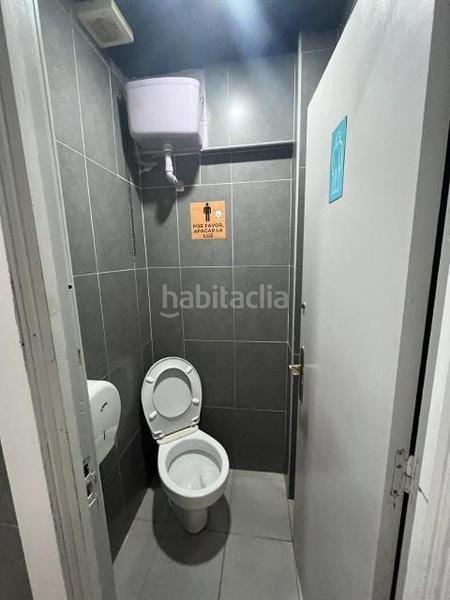 Foto 07eeb405-6370-4ab8-9fb3-4399b2a407b8. Local comercial a Centro Torrelavega