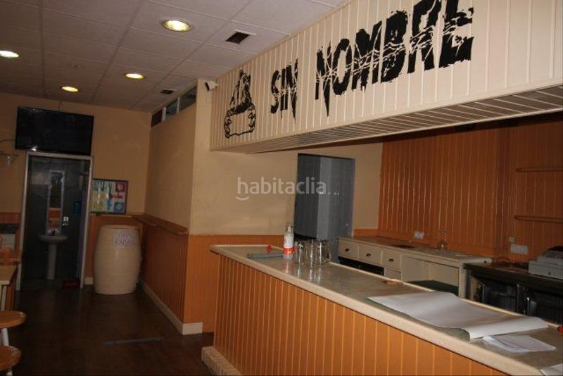 Foto bf9bc1f1-3474-462c-b6f0-dc2e1aaf8265. Local comercial a Centro Torrelavega