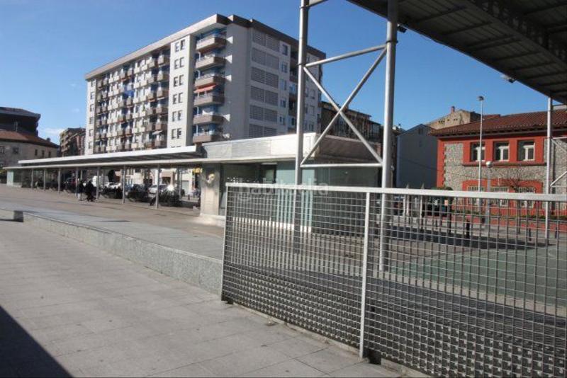 Foto 48c8a6dd-7334-4005-8107-c3bb4ca1d0ee. Parking coche en Centro Torrelavega