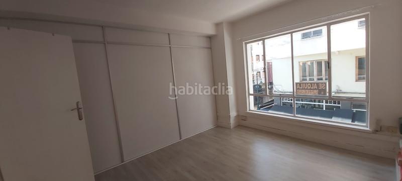 Foto 83cd4612-9c47-456d-bcf1-48dd01252c37. Local commercial dans calle pablo garnica 1 dans Centro Torrelavega