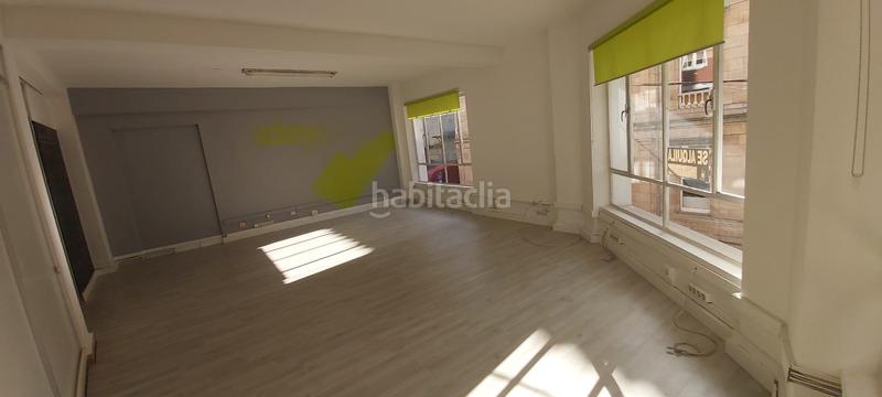 Foto 855921a7-2d09-4df4-940e-56b6288b89df. Local commercial dans calle pablo garnica 1 dans Centro Torrelavega