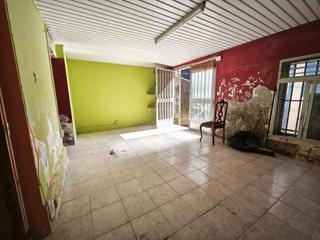 Pis  Calle santo toribio