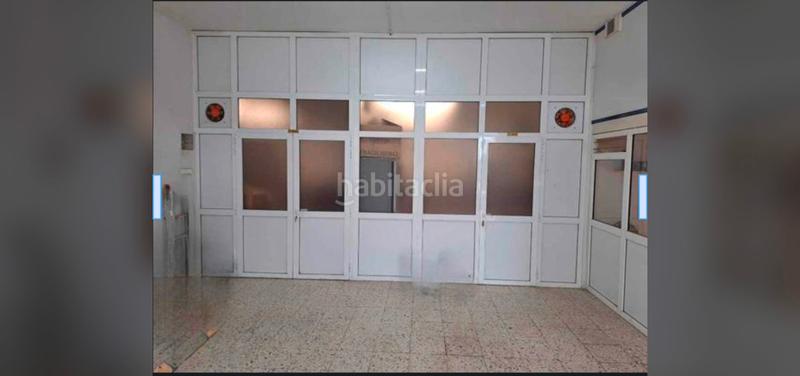 Foto 107fb130-a177-43e7-b7a5-8189179113c7. Local comercial a Los Castros Santander