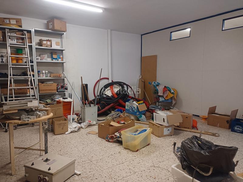 Foto e8ef2377-3241-48c8-ac6d-e8fbc73be2cd. Local commercial dans Los Castros Santander