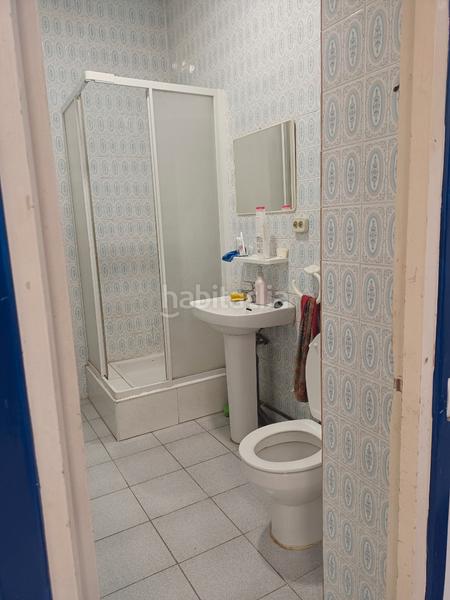 Foto 61ca2066-35ea-4754-8683-849c466cade0. Locale commerciale in Los Castros Santander